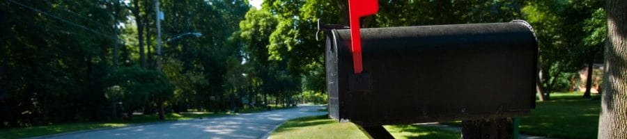 Mailbox highlighting how to change registered agent in Arkansas by mail